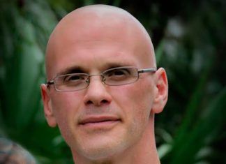 Veganos con nombre propio: Gary Yourofsky Gary Yourofsky activista vegano bueno y vegano