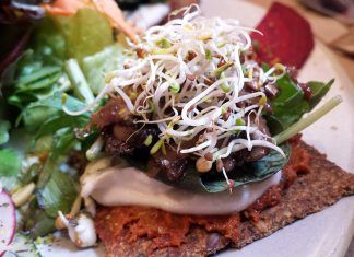 Petit Brot despierta todos tus sentidos Petit Brot Raw Vegan Barcelona