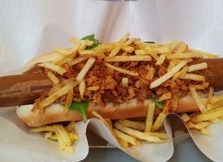 269 Gastro Vegan, tradición española en versión vegana 269 Gastro Vegan, tradición española en versión vegana Perrito Caliente - Vienesa de Tofu
