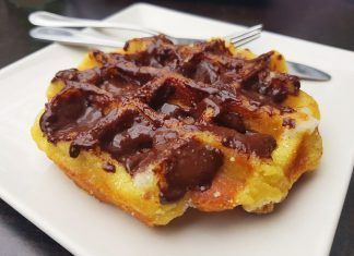 Petit Vegan, pequeño gran bar en Cambrils gofré vegano petit vegan cambrils