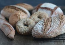 Almidón de trigo sin gluten: qué es, beneficios y usos en alimentación Cómo hacer nuestro propio pan en casa hacer pan en casa receta