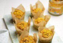 Magdalenas veganas de zanahoria y cúrcuma. Sin azúcar, mantequilla ni huevos Magdalenas veganas de zanahoria y cúrcuma. Sin azúcar, mantequilla ni huevos