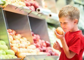 Cómo hacer tu cesta de la compra vegana niño compra vegana