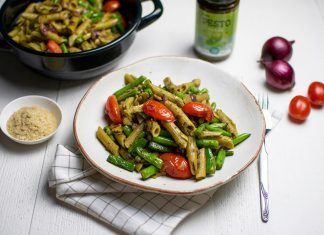 Receta: Pasta al pesto con judías verdes salteadas Receta: Pasta al pesto con judías verdes salteadas