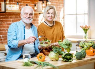 Vejez activa y sana: cómo prepararla y vivirla desde el veganismo