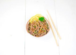 Receta: fideos soba con salsa de soja y jengibre fresco Receta: fideos soba con salsa de soja y jengibre fresco