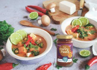 Receta: curry rojo tailandés de verduras y tofu curry rojo tailandés de verduras y tofu