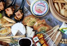 Cómo montar una buena tabla de quesos veganos Cómo montar una buena tabla de quesos veganos