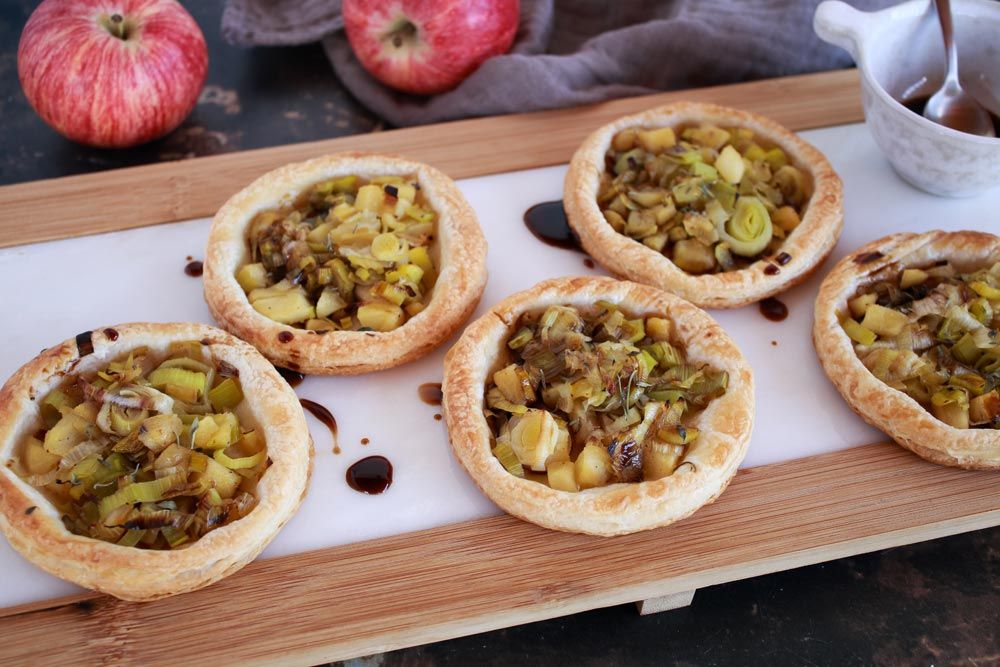 Hojaldre de puerro y manzana