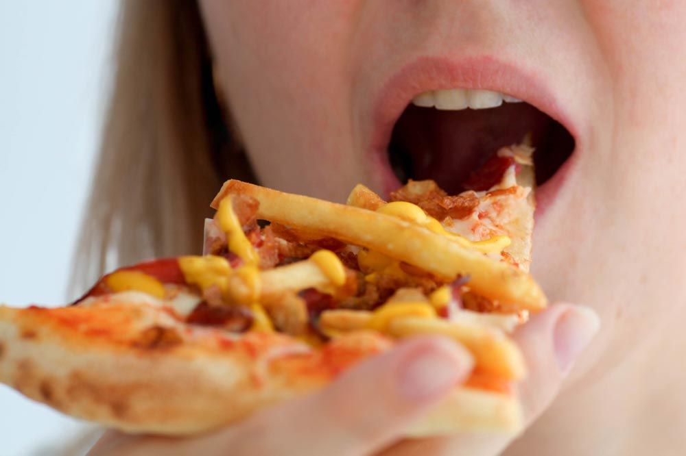 comer para enfermar: patatas fritas
