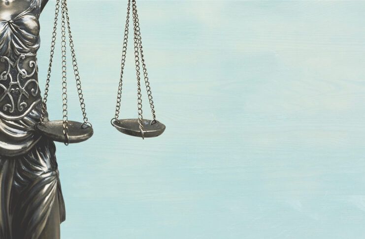 Estrasburgo considera que Suiza vulneró los derechos de dos presos veganos Justice scale